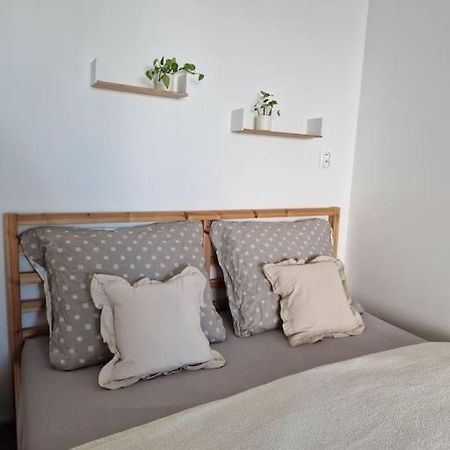 Apartman V Meste Братислава Екстериор снимка